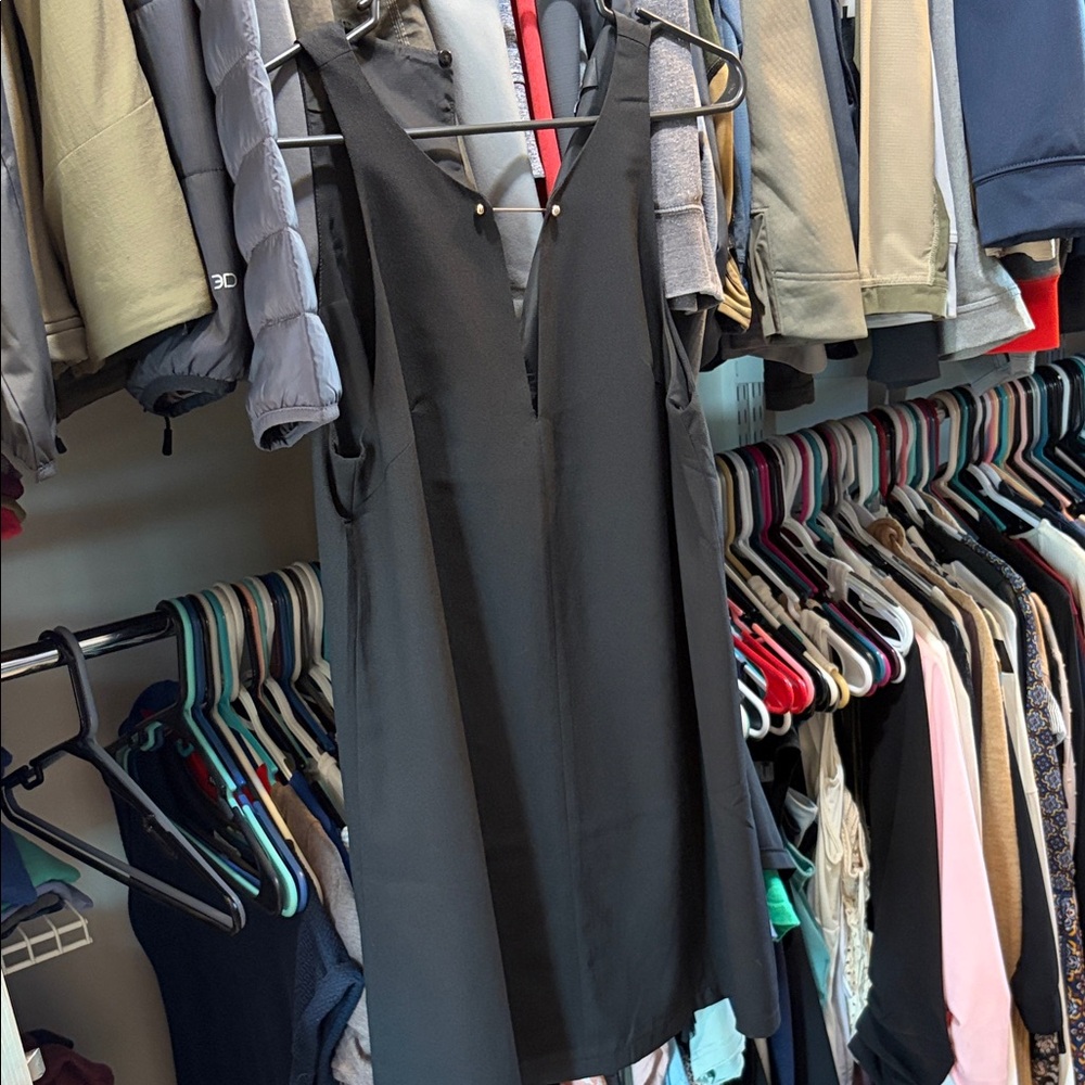 Lulu's Black Sleeveless Short Dress